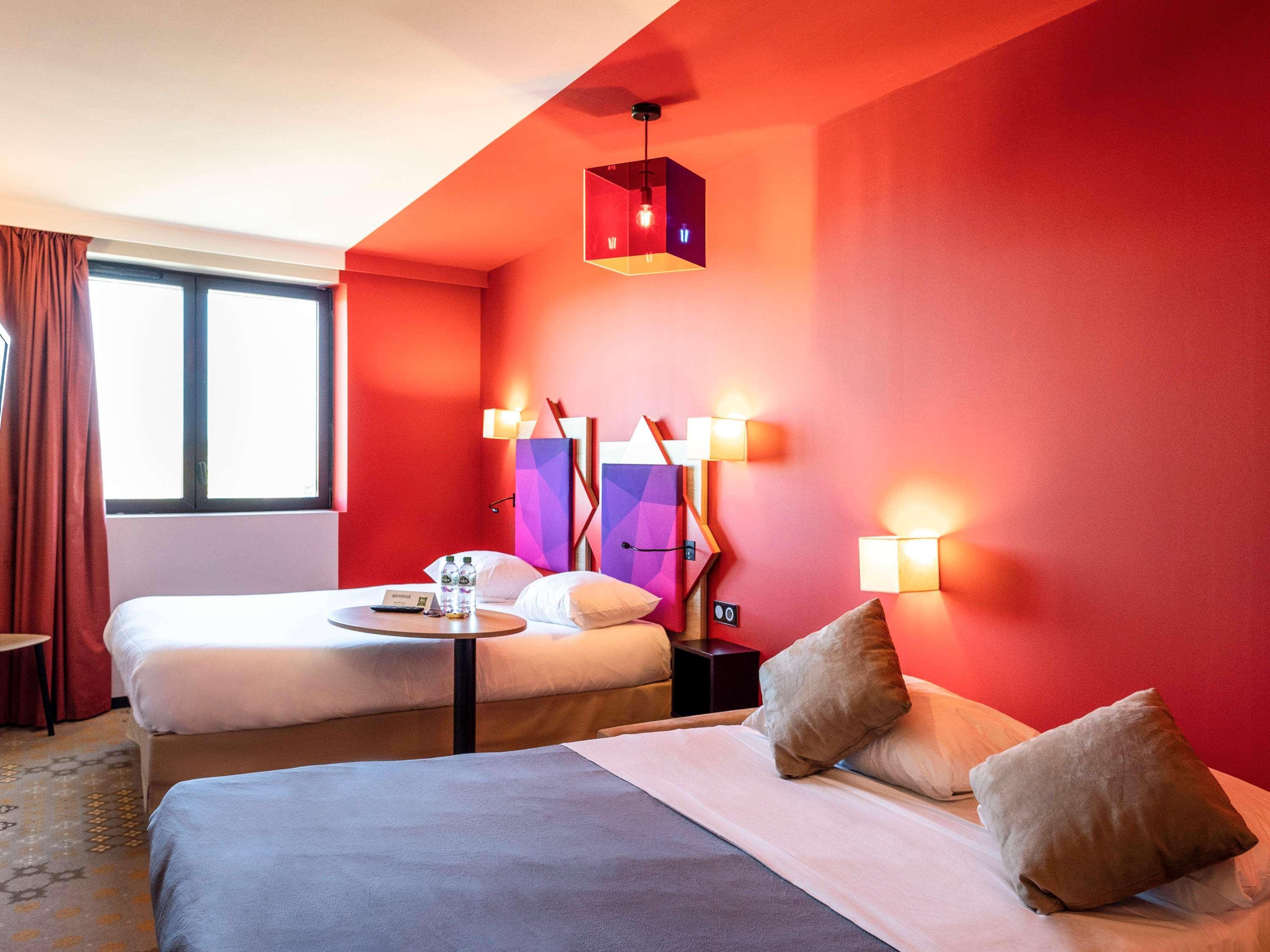 Ibis Styles Albi Centre Le Theatro Hotel Ngoại thất bức ảnh